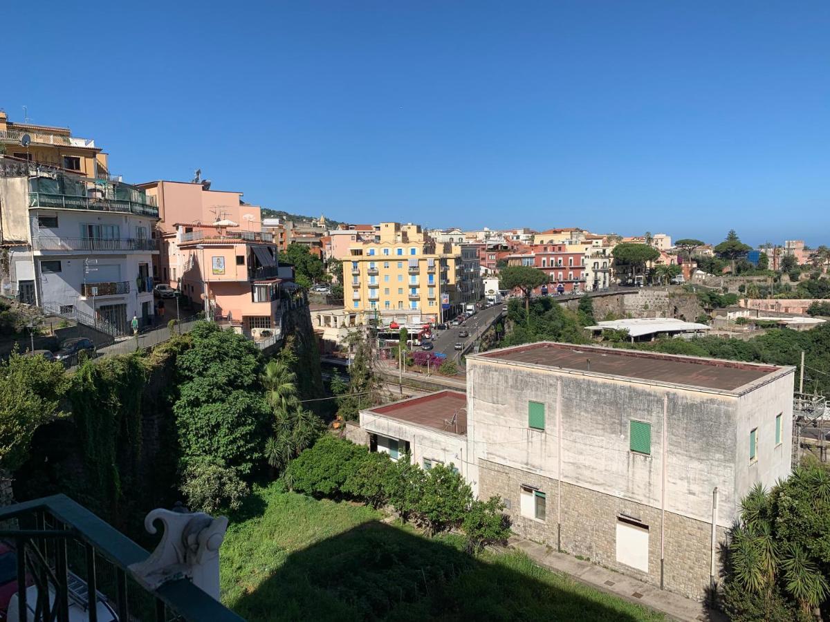 Vittoria Luxury Suite Vico Equense Bagian luar foto