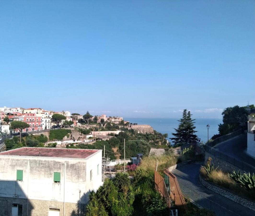 Vittoria Luxury Suite Vico Equense Bagian luar foto