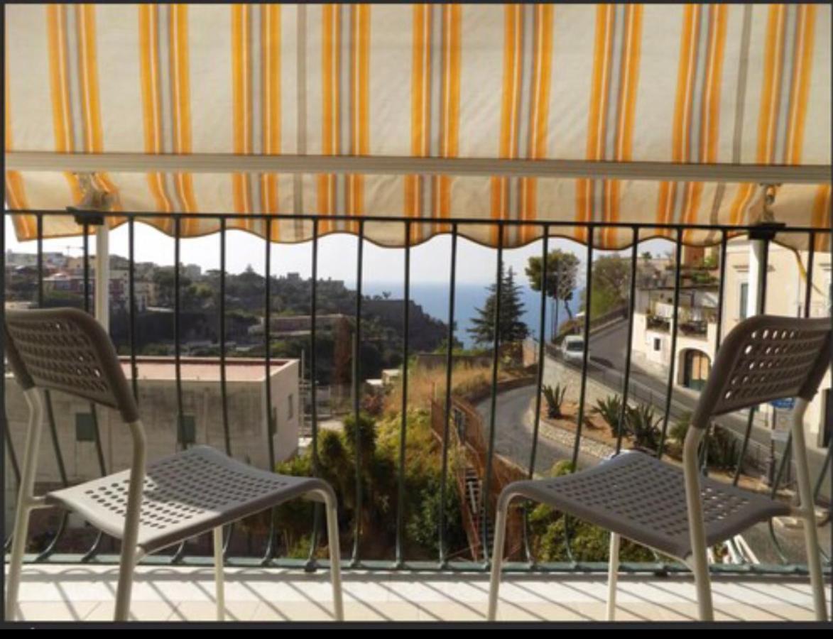 Vittoria Luxury Suite Vico Equense Bagian luar foto