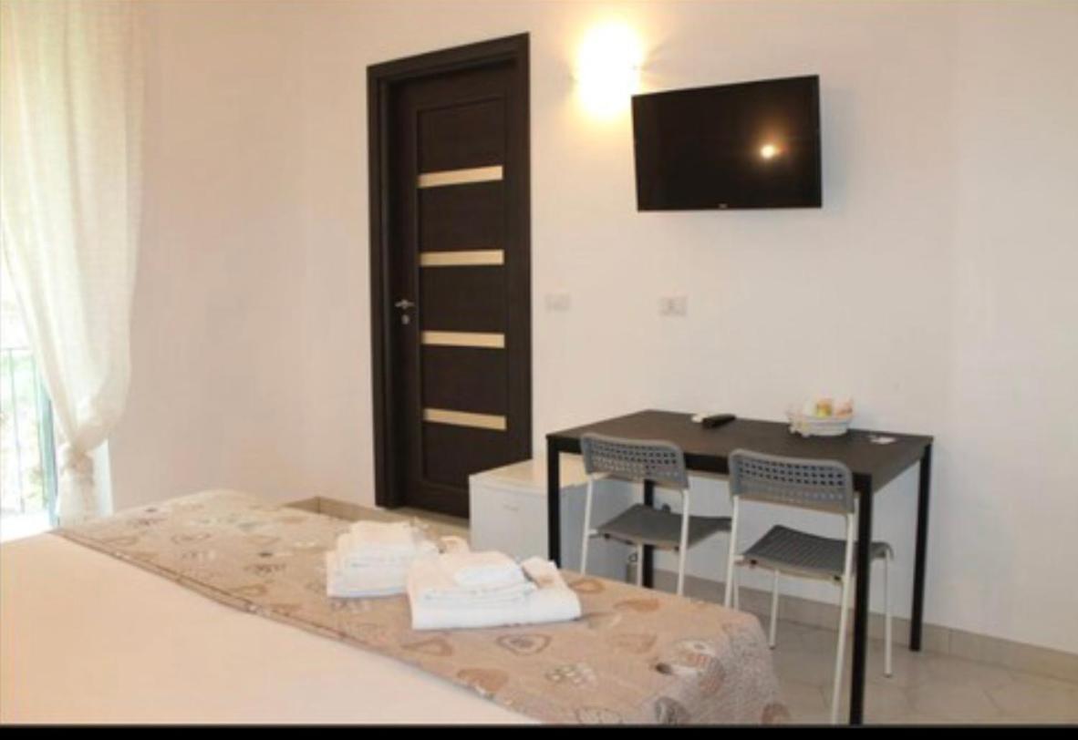 Vittoria Luxury Suite Vico Equense Bagian luar foto