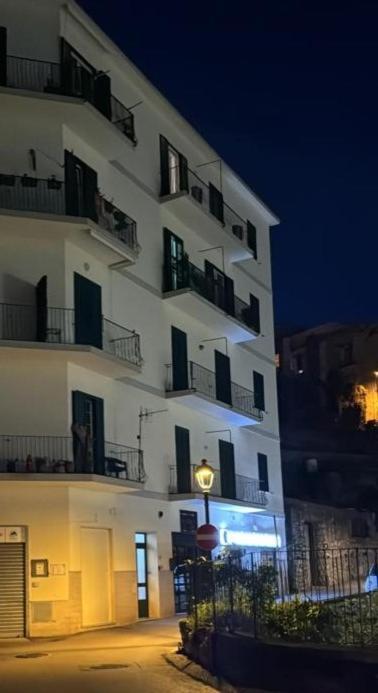 Vittoria Luxury Suite Vico Equense Bagian luar foto